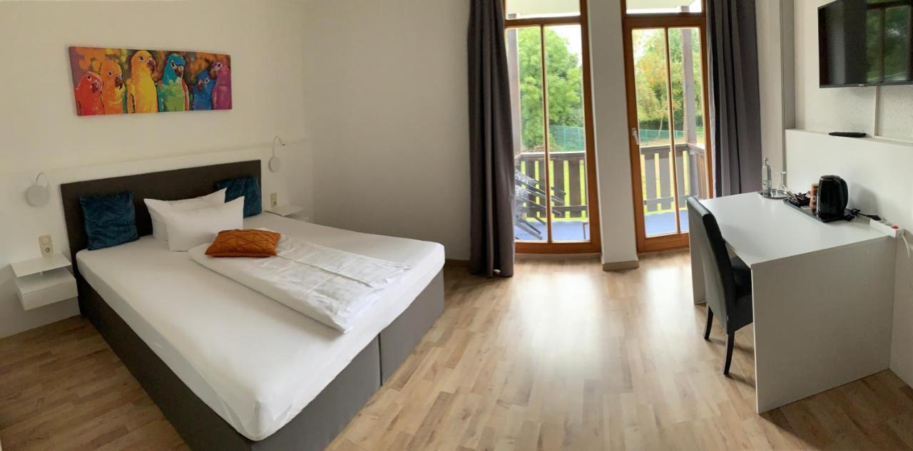 Parkhotel Кам Екстериор снимка