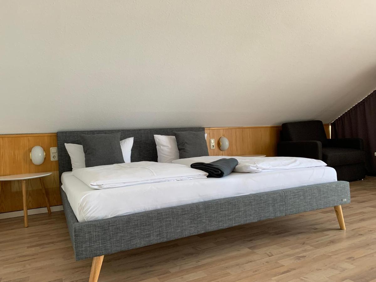 Parkhotel Кам Екстериор снимка