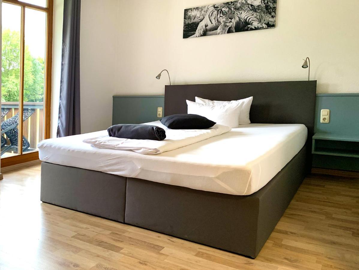 Parkhotel Кам Екстериор снимка