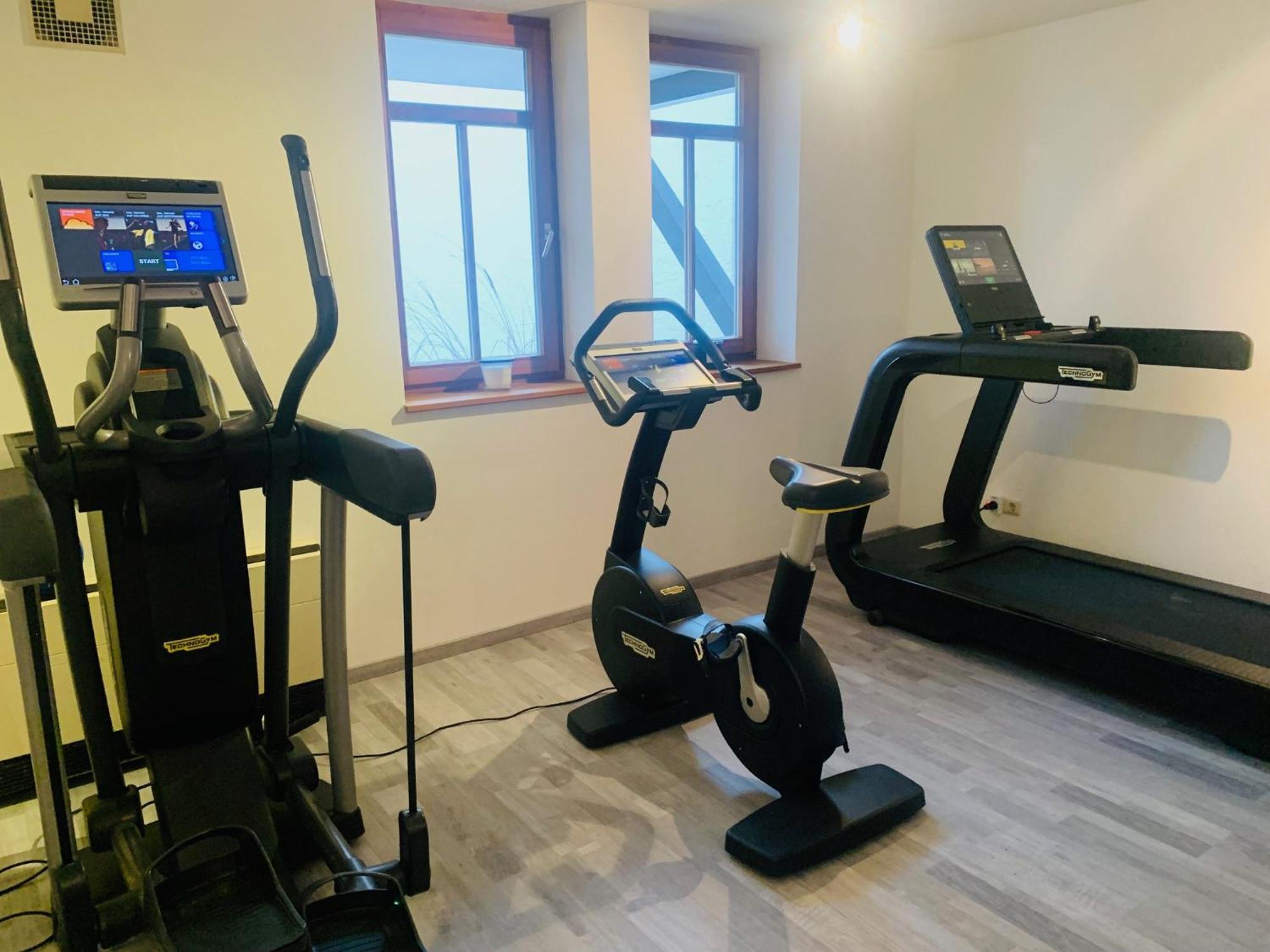 Parkhotel Кам Екстериор снимка