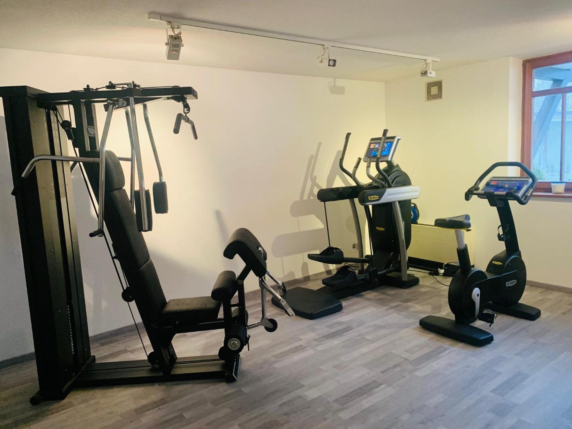 Parkhotel Кам Екстериор снимка