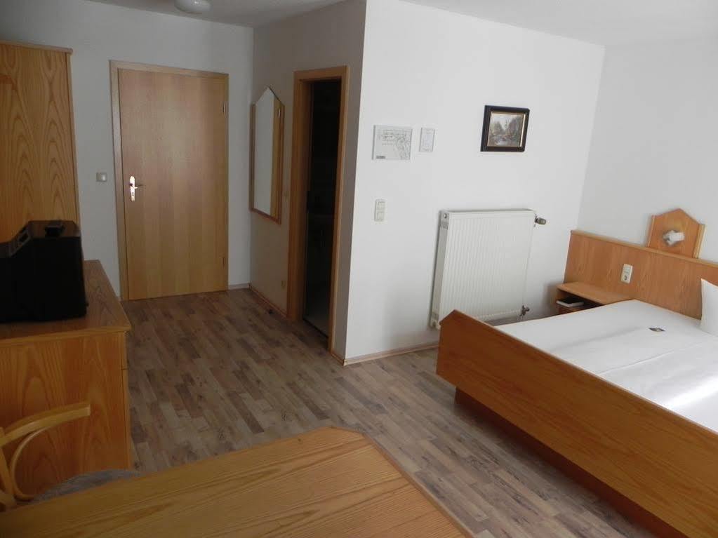 Parkhotel Кам Екстериор снимка